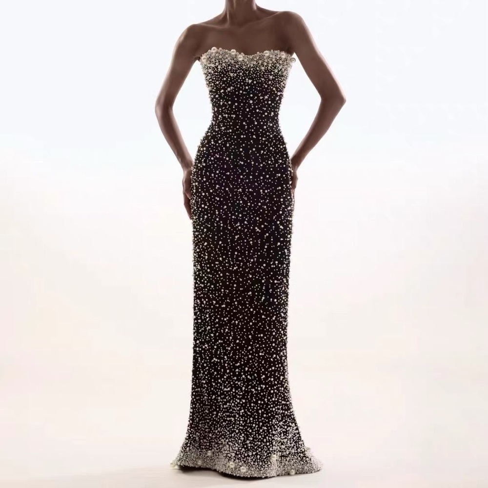 Elegant Black and White Strapless Gown